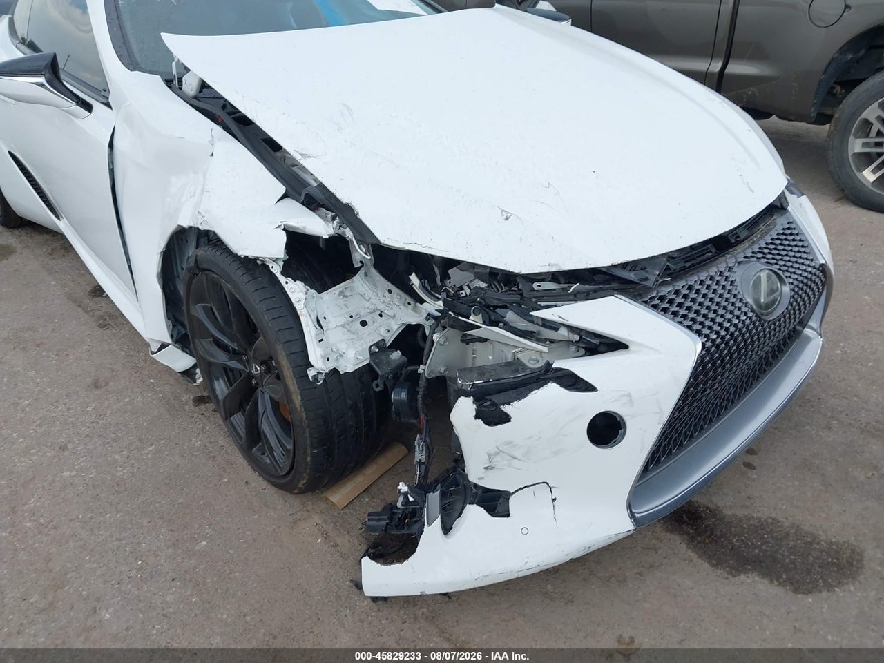 2018 LEXUS LC 500 · 6/11