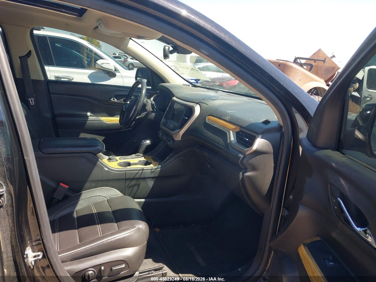 2017 GMC ACADIA DENALI · 5/11