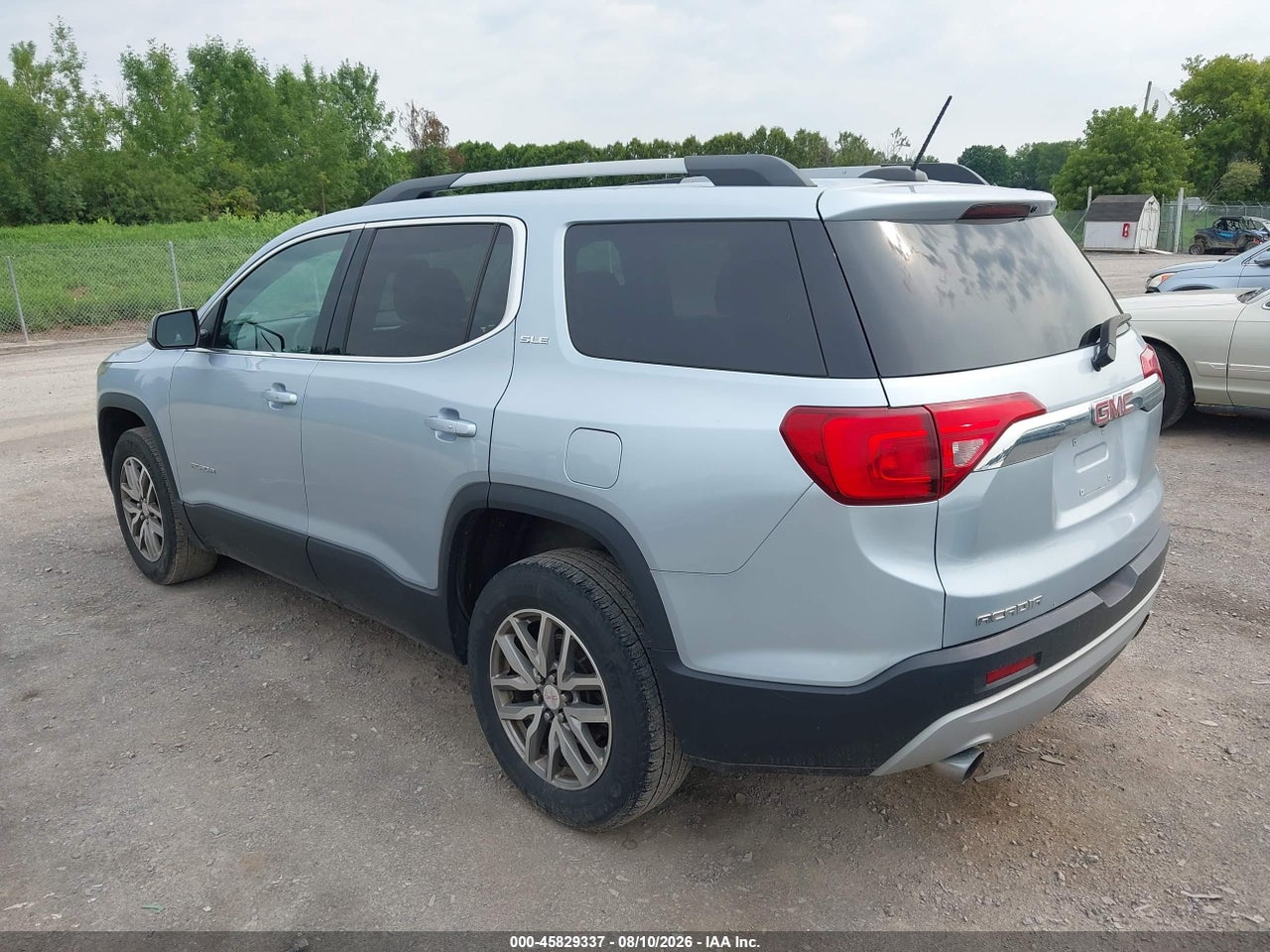 2017 GMC ACADIA SLE-2 · 3/11