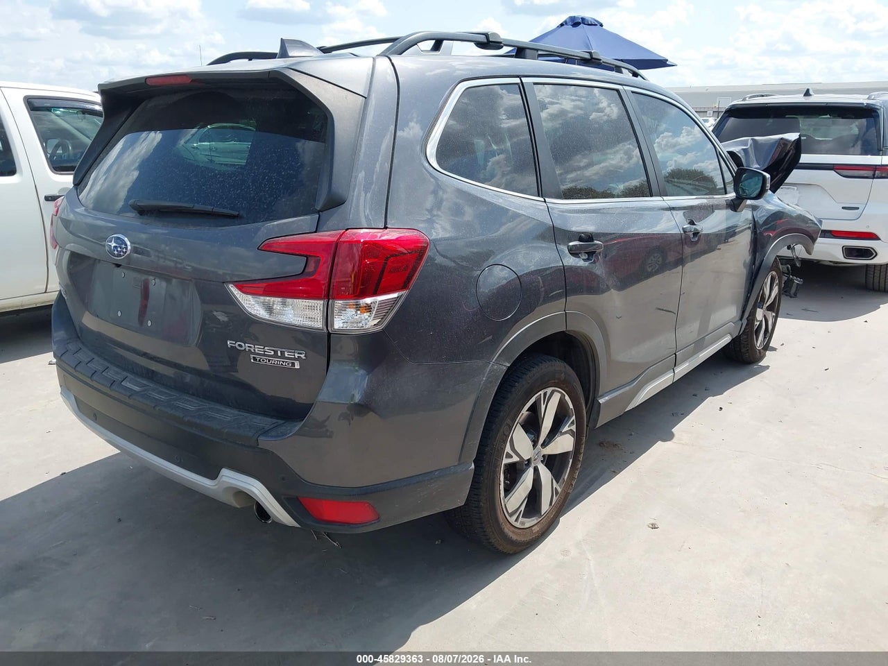 2020 SUBARU FORESTER TOURING · 4/11