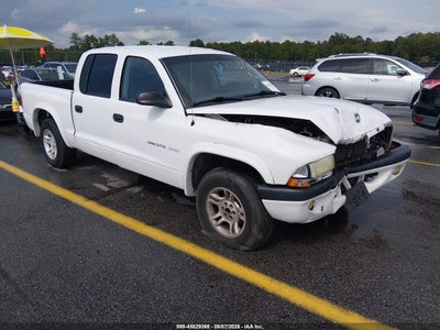 2002 DODGE DAKOTA SPORT