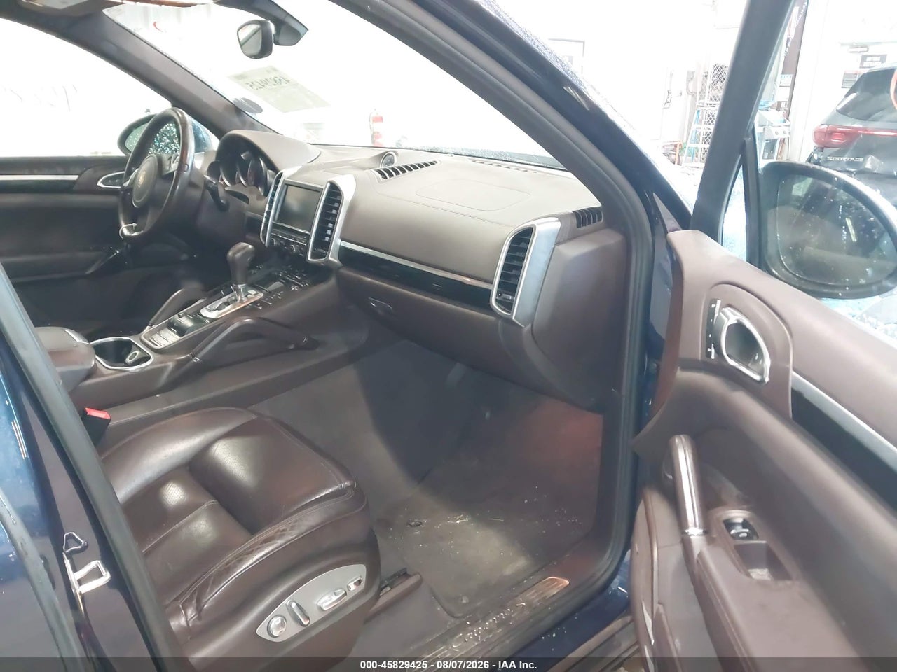 WP1AB2A24CL****** · 2012 PORSCHE CAYENNE S · 5/11