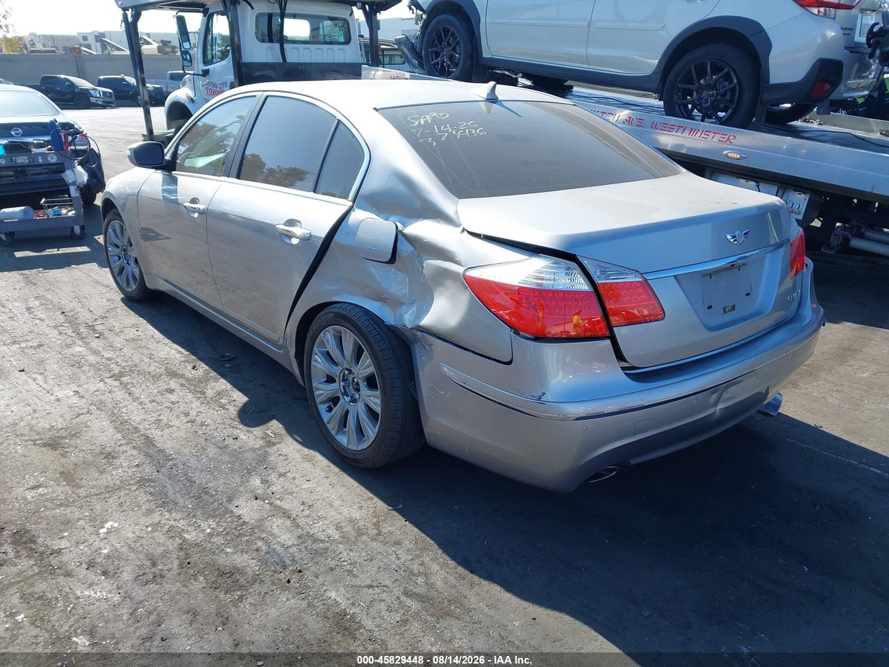 2009 HYUNDAI GENESIS 3.8 · 6/11