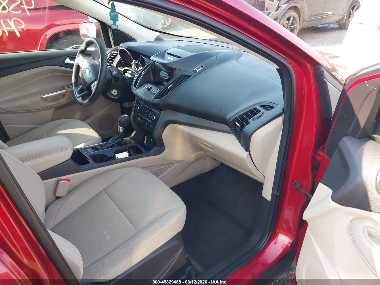 1FMCU0GD0HU****** · 2017 FORD ESCAPE SE · 5/11