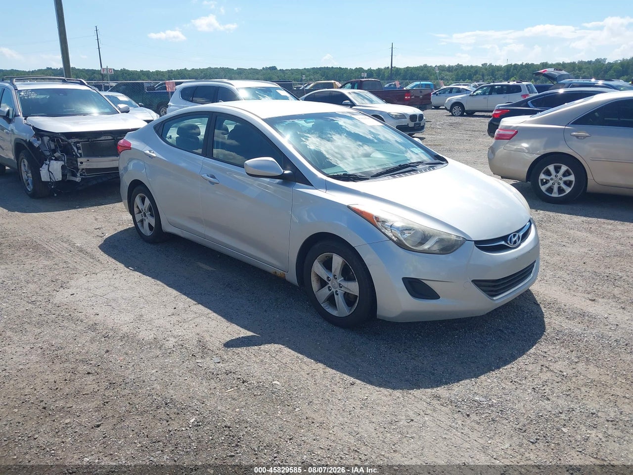 5NPDH4AE3DH****** · 2013 HYUNDAI ELANTRA GLS