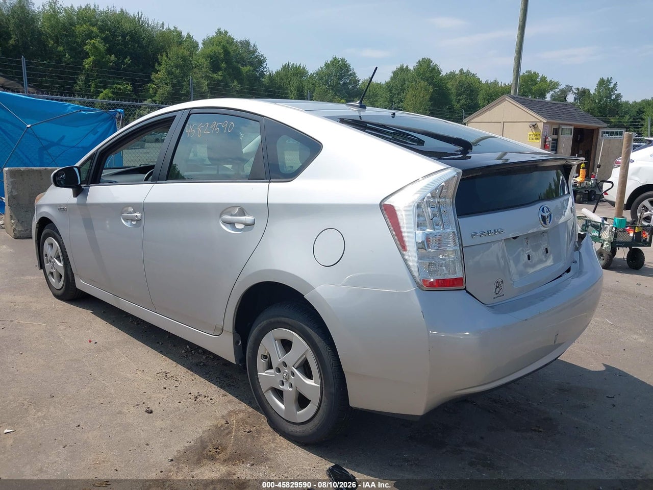 2011 TOYOTA PRIUS FOUR · 3/11