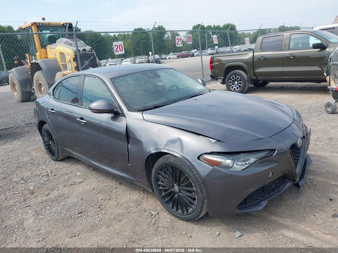 ZARFAEEN4H7****** · 2017 ALFA ROMEO GIULIA TI AWD