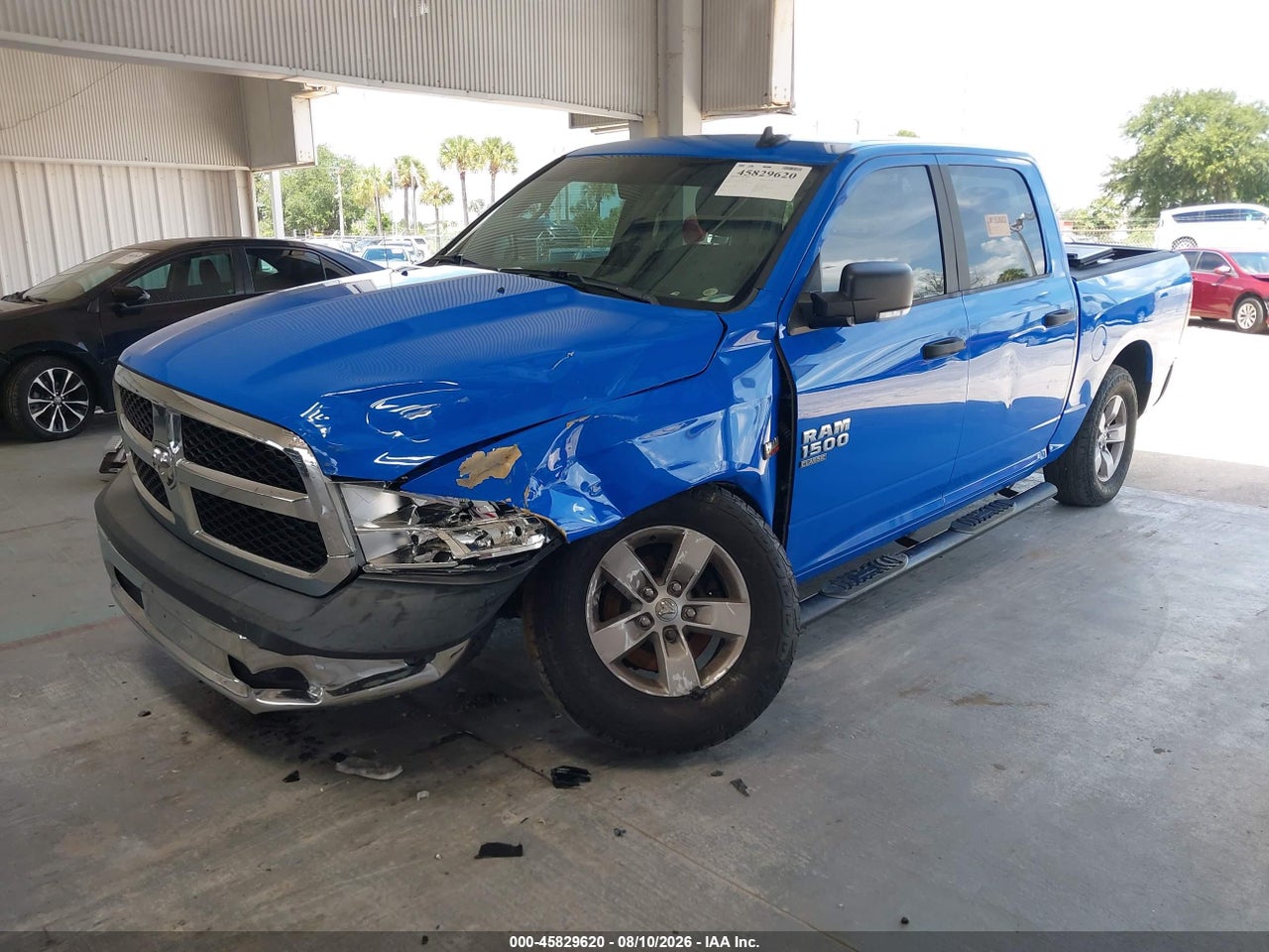 2021 RAM 1500 CLASSIC SLT  4X4 5'7 BOX · 2/11