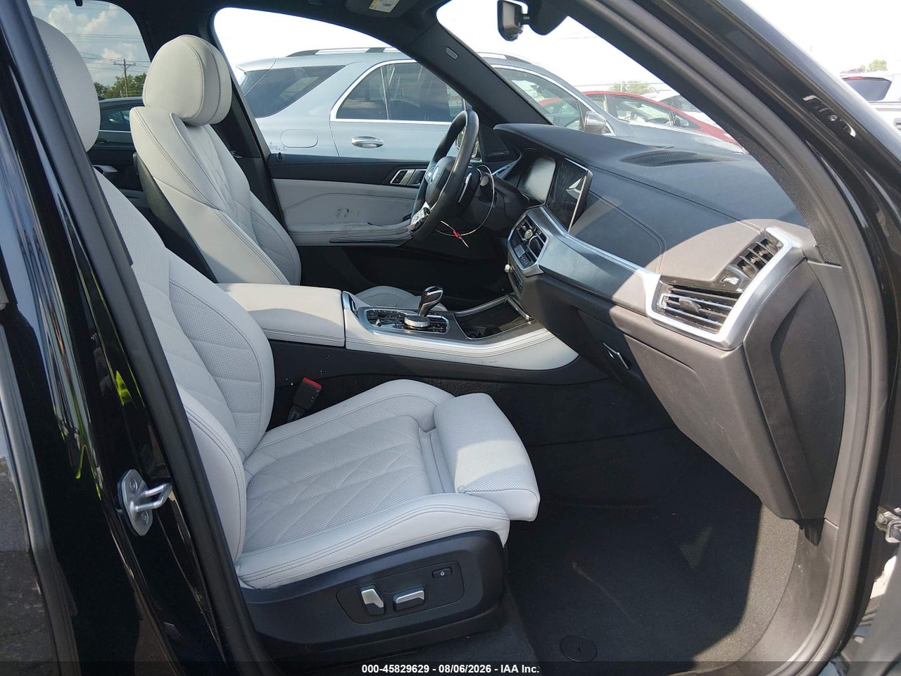 2023 BMW X5 PHEV XDRIVE45E · 5/11