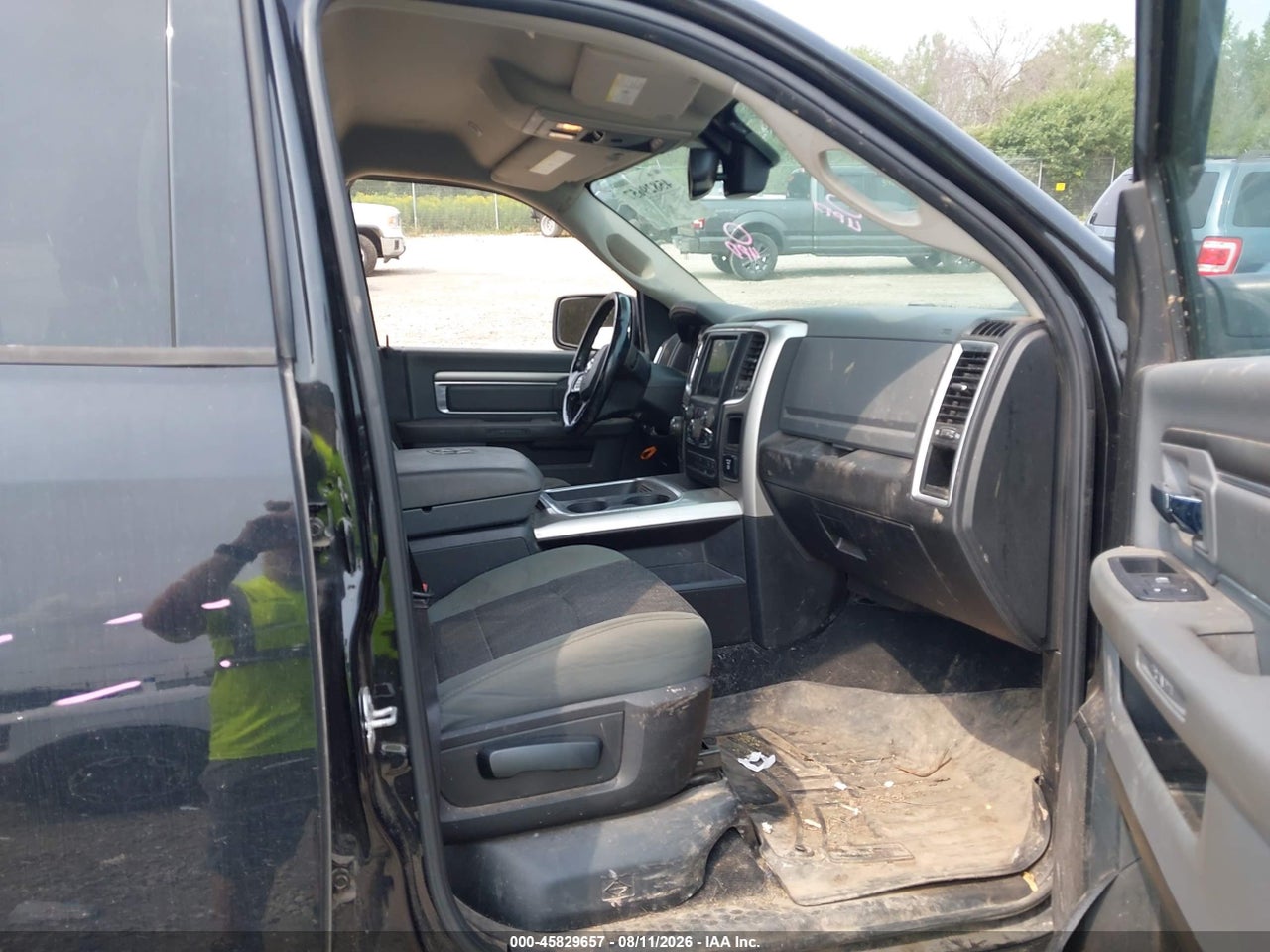 2019 RAM 1500 CLASSIC BIG HORN  4X4 5'7 BOX · 5/11