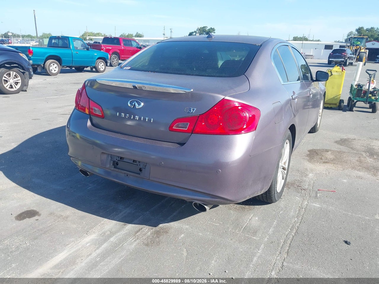 2013 INFINITI G37 JOURNEY · 4/11