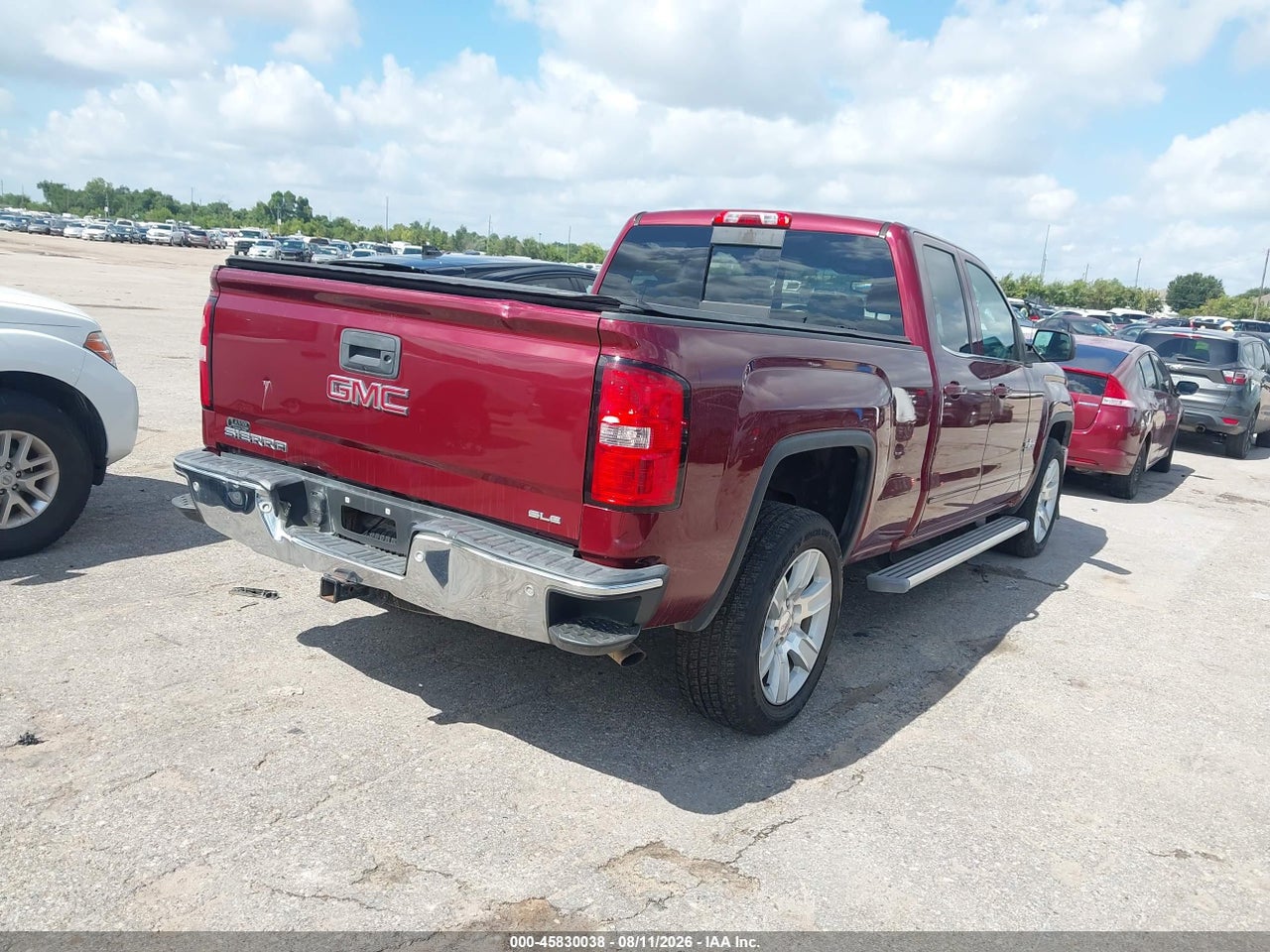 2015 GMC SIERRA 1500 SLE · 4/11