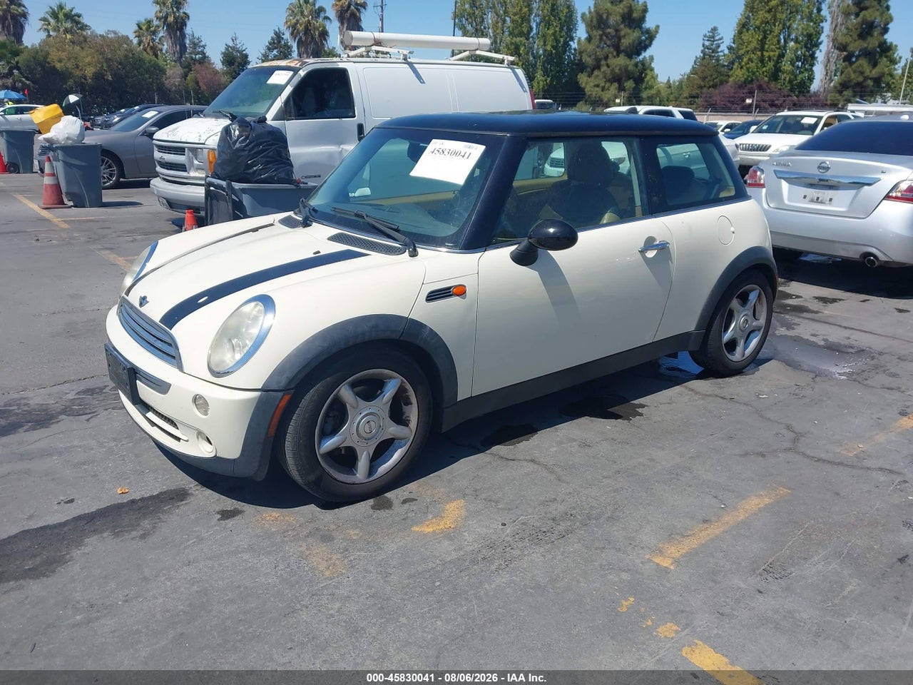 2005 MINI COOPER   · 2/11