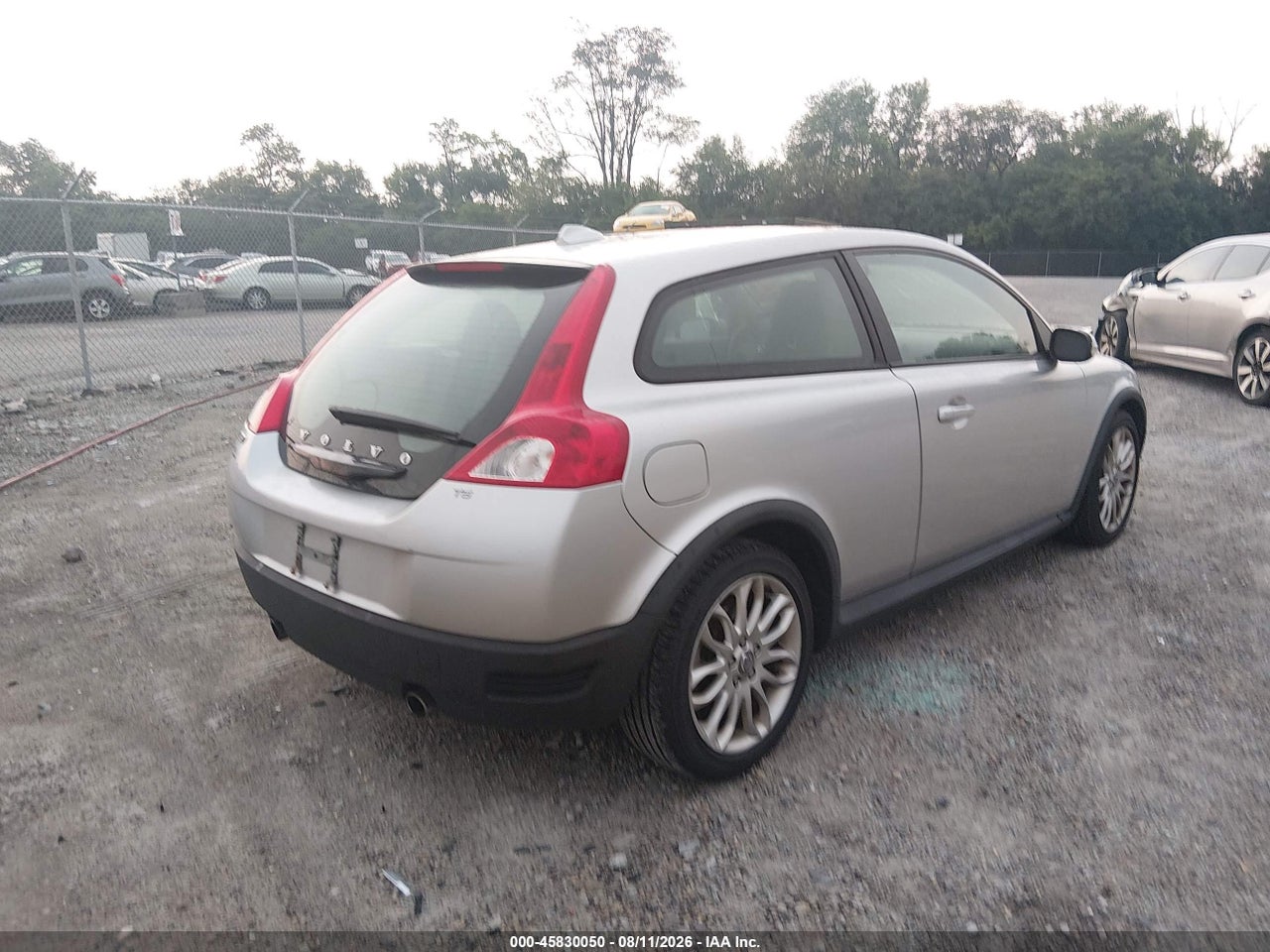 YV1MK672692****** · 2009 VOLVO C30   · 4/11