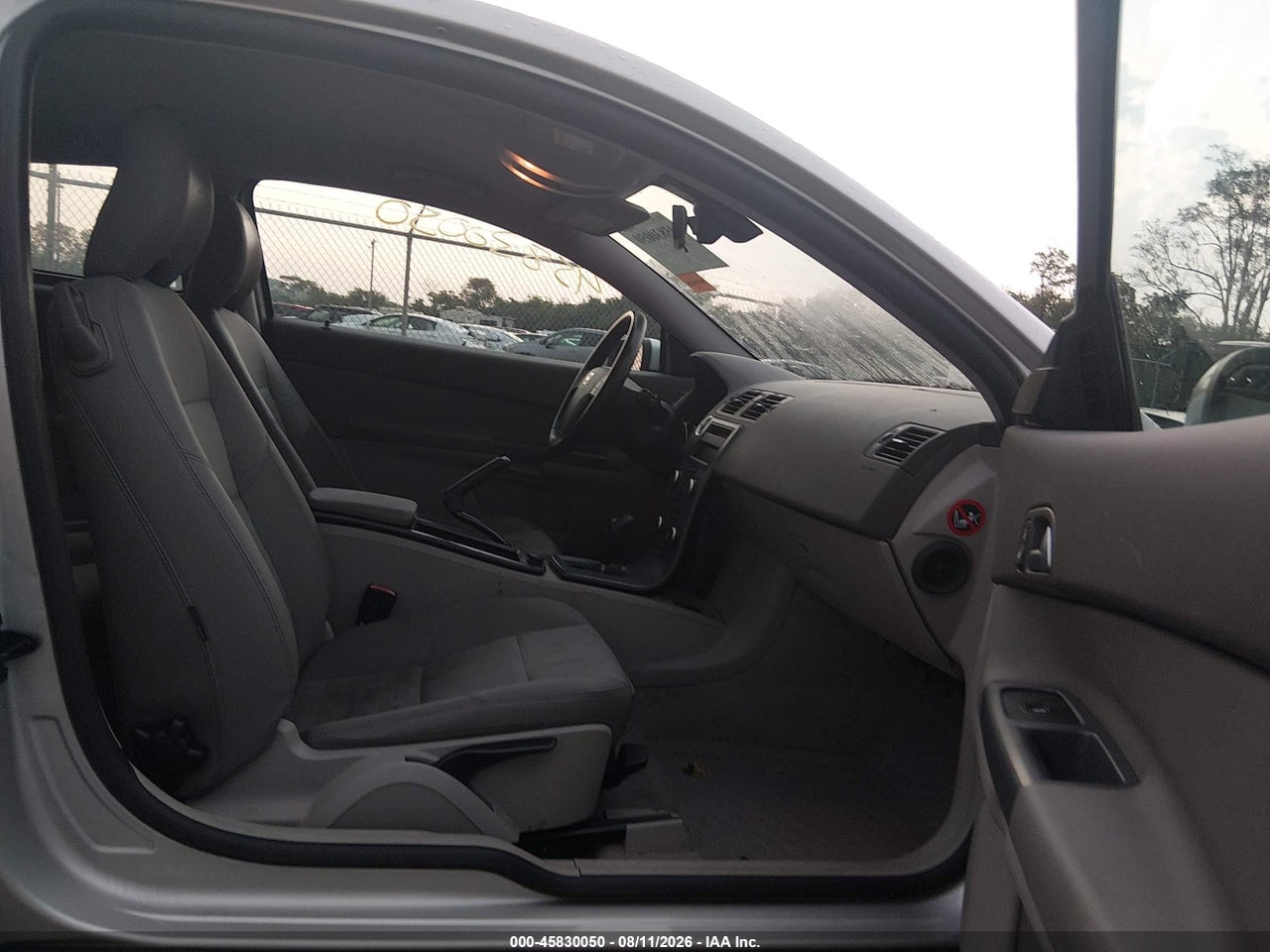 YV1MK672692****** · 2009 VOLVO C30   · 5/11