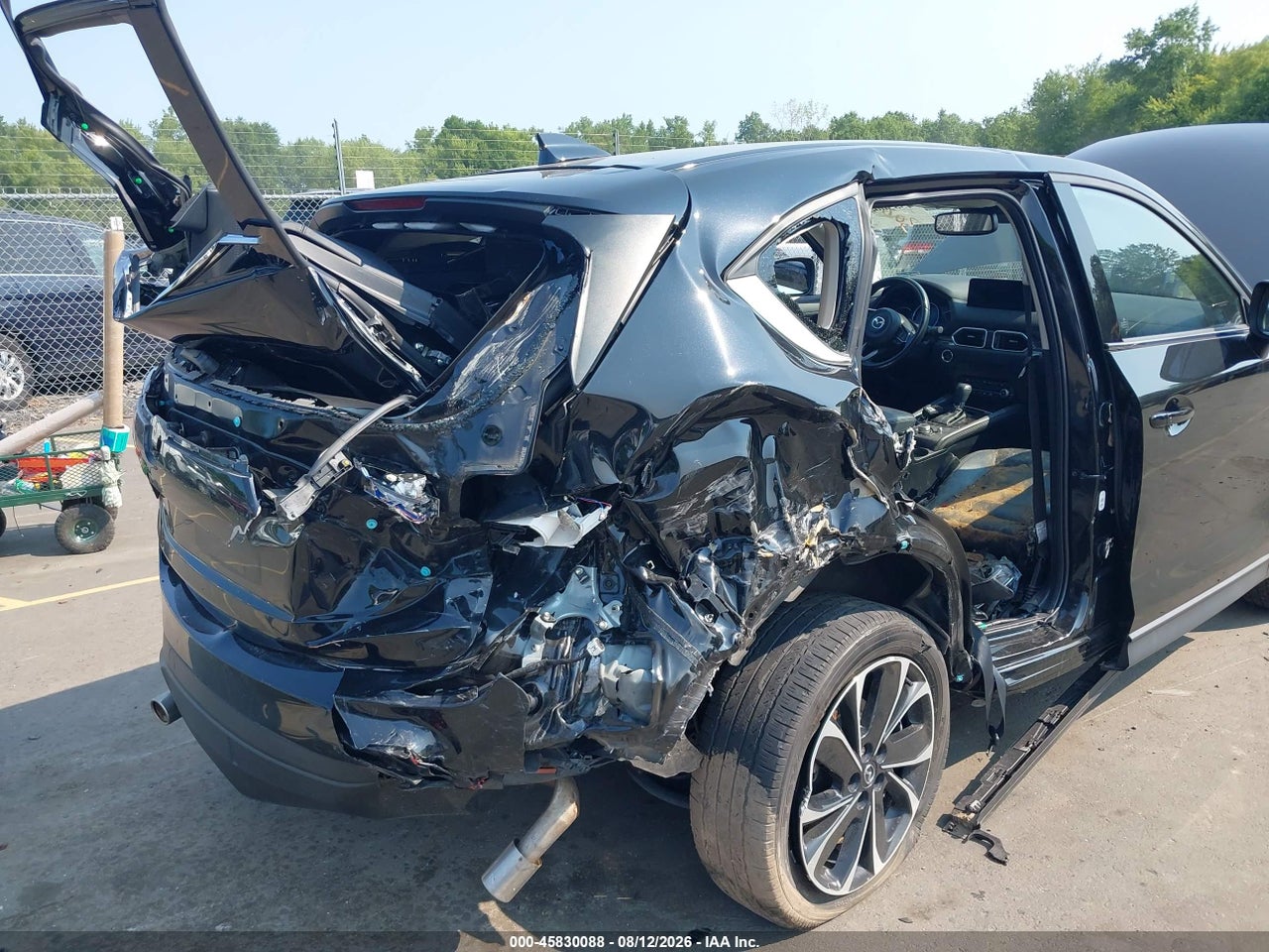 2022 MAZDA CX-5 2.5 S PREMIUM · 6/10