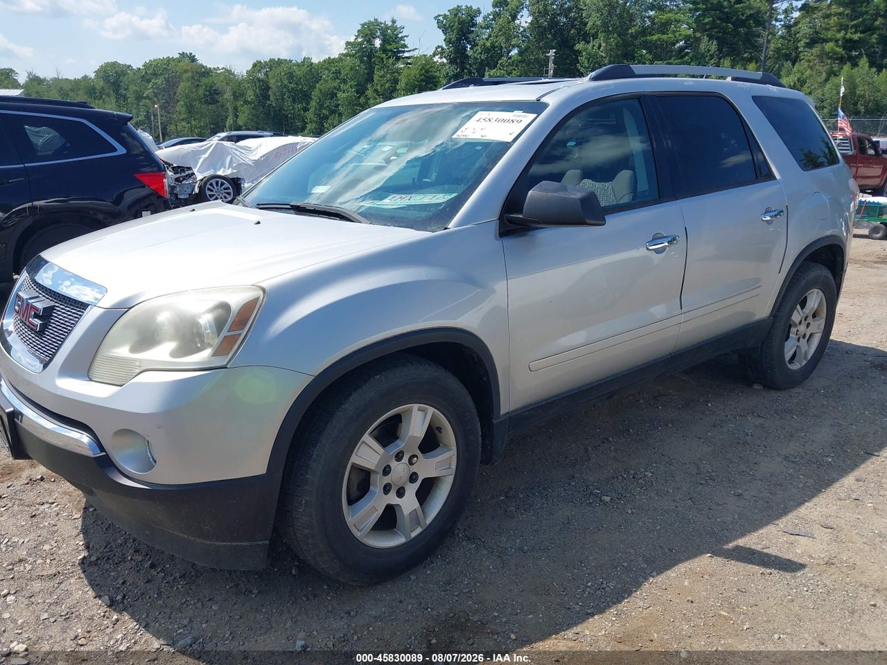 2011 GMC ACADIA SLE · 2/11