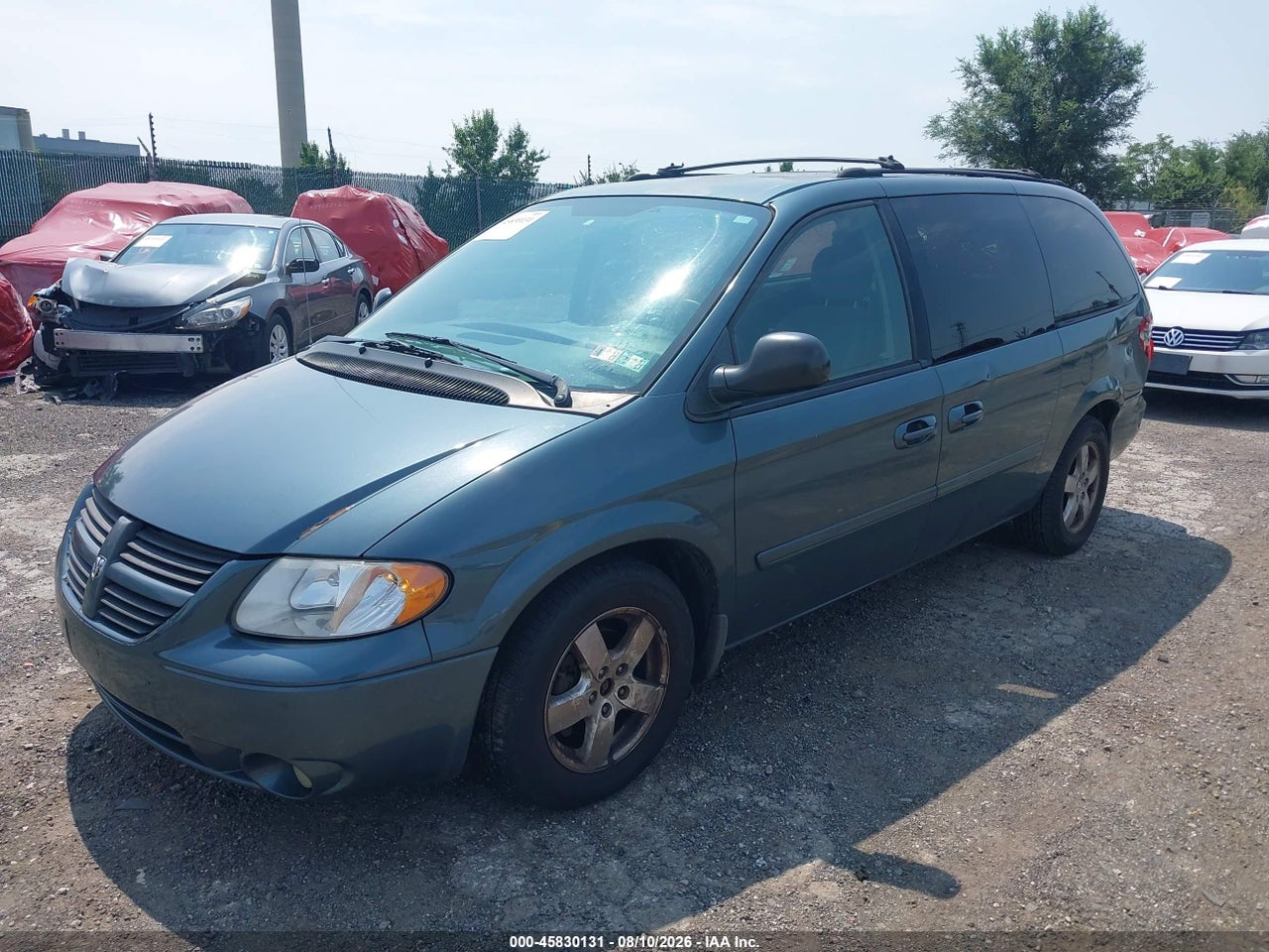 2005 DODGE GRAND CARAVAN SXT · 2/11