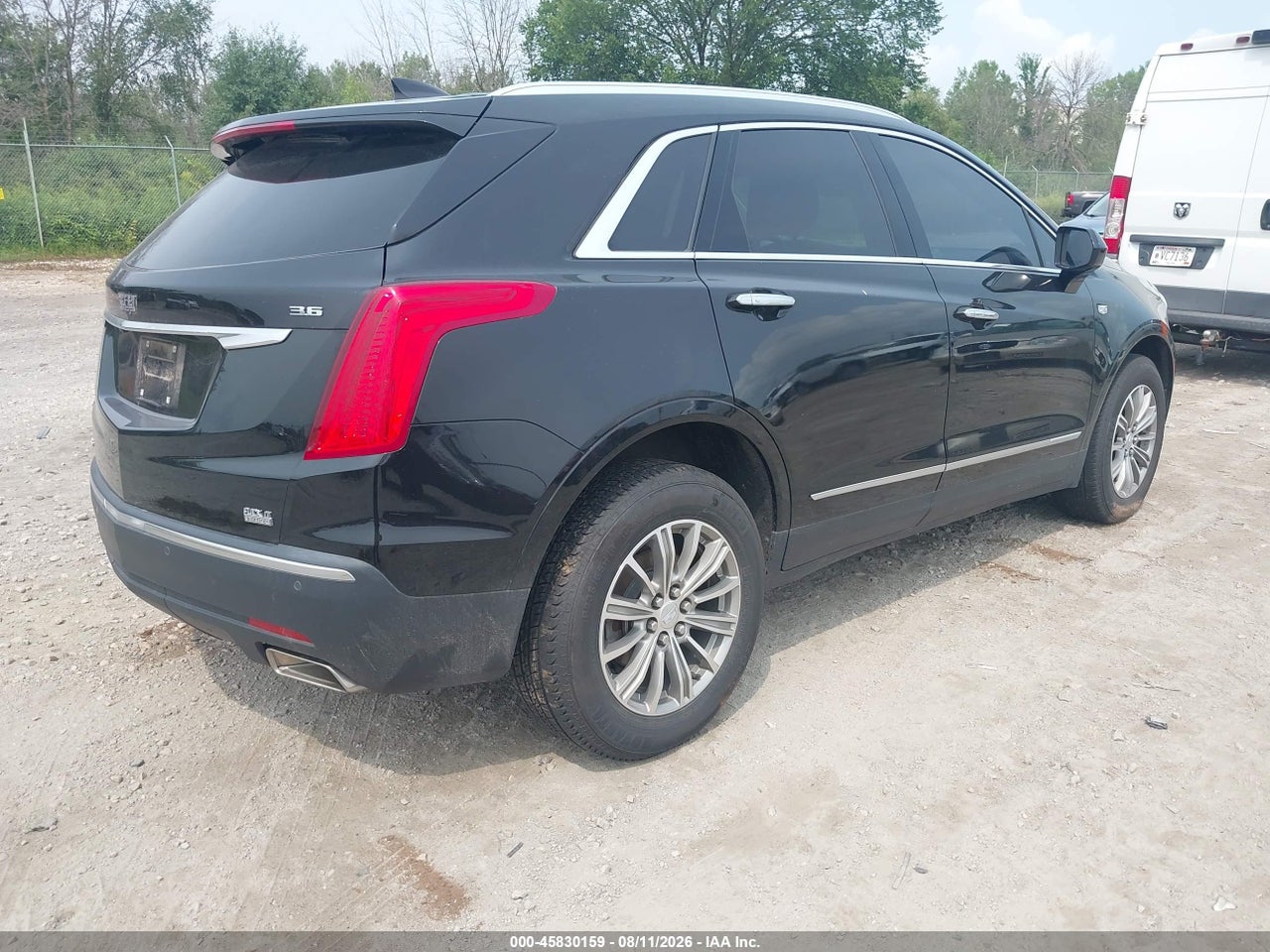 2017 CADILLAC XT5 LUXURY · 4/11
