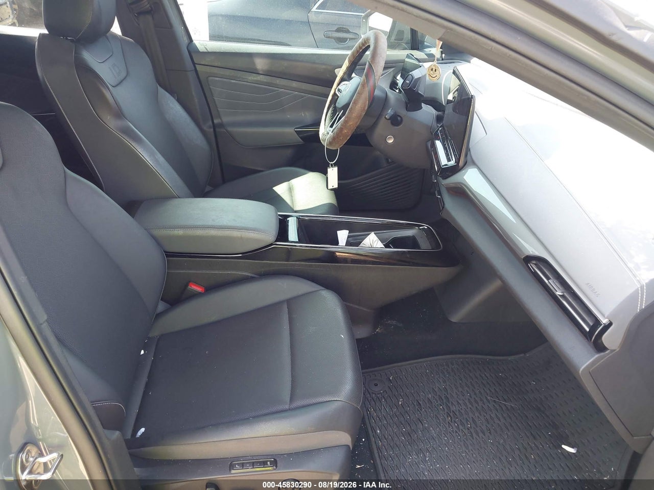 2024 VOLKSWAGEN ID.4 S · 5/11