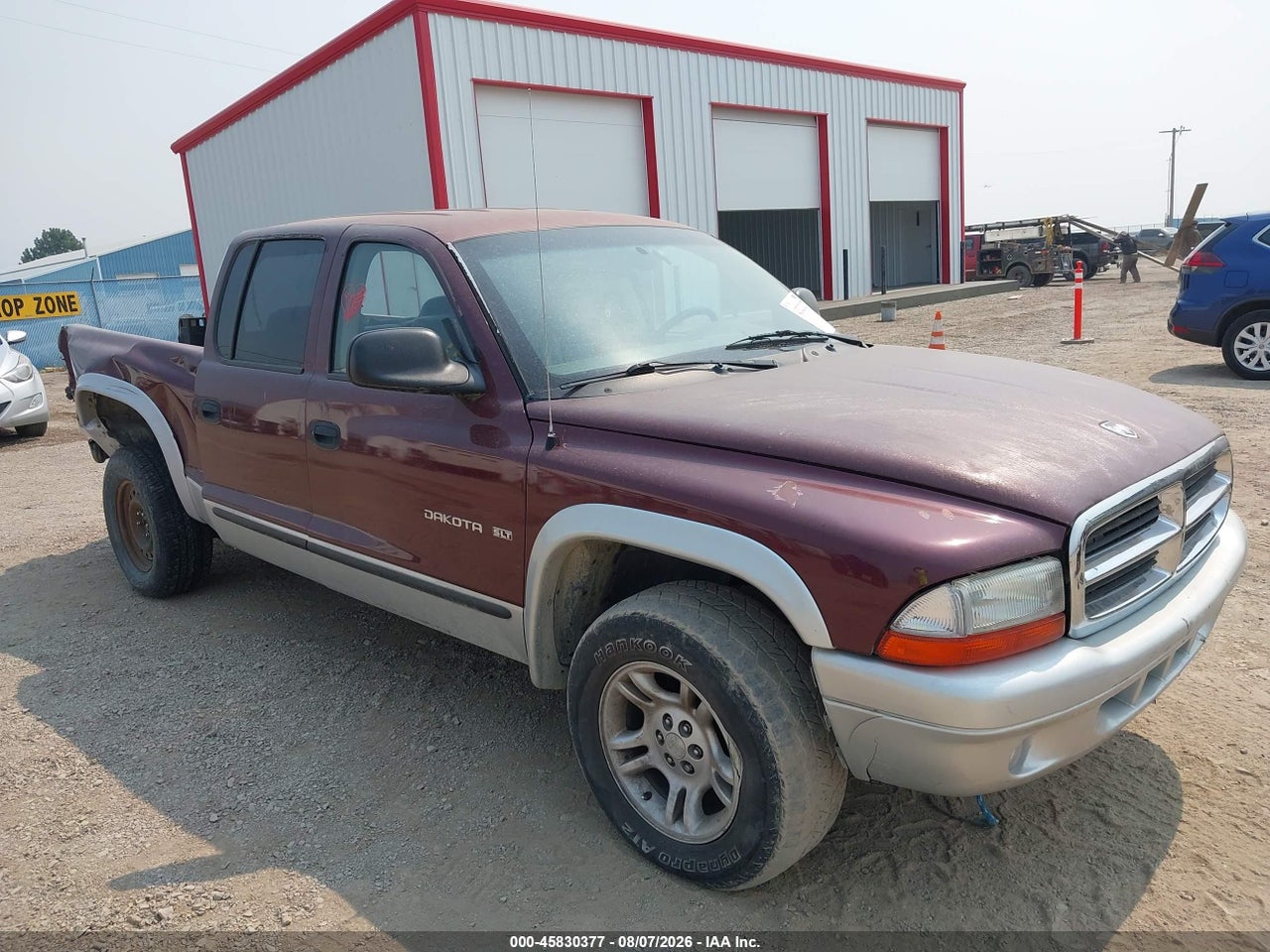 1B7HL48Z72S****** · 2002 DODGE DAKOTA SLT