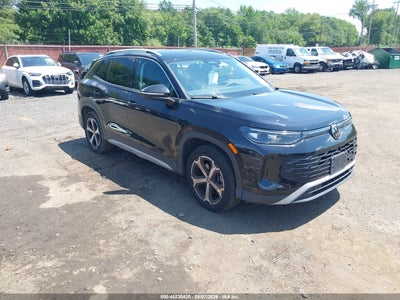 3VVER7RM8SM****** · 2025 VOLKSWAGEN TIGUAN 2.0T SE
