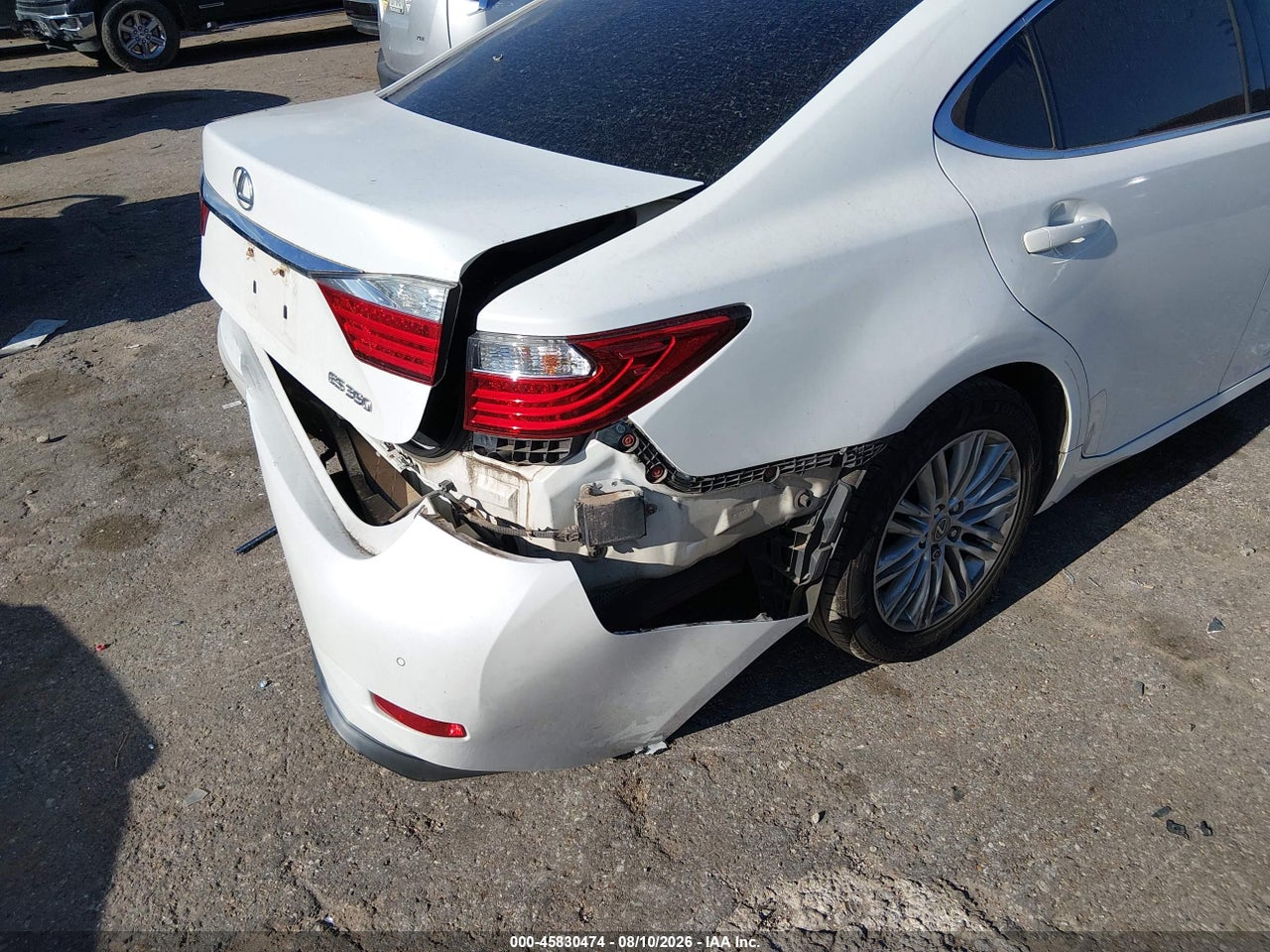2013 LEXUS ES 350 · 6/11