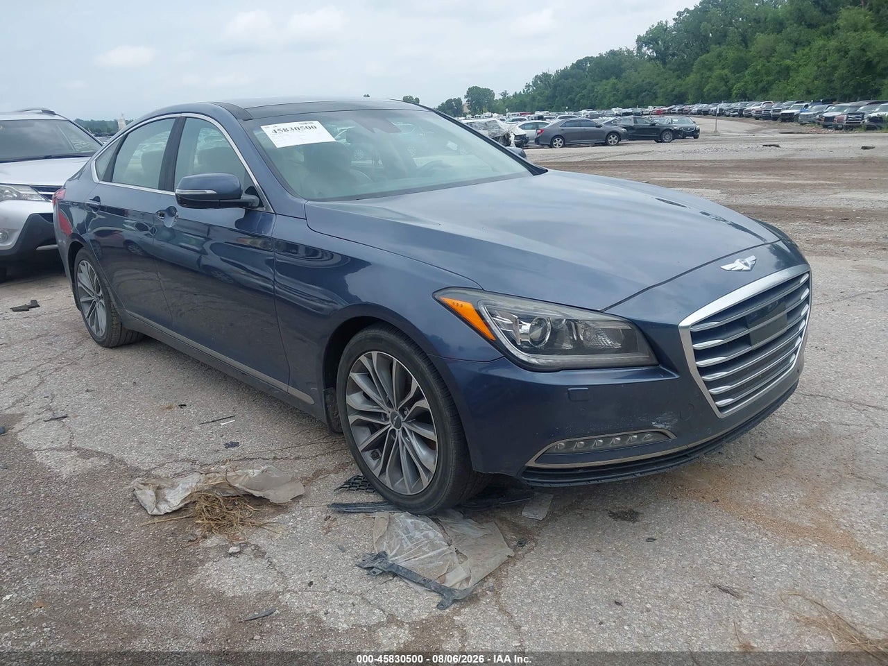 KMHGN4JE6GU****** · 2016 HYUNDAI GENESIS 3.8