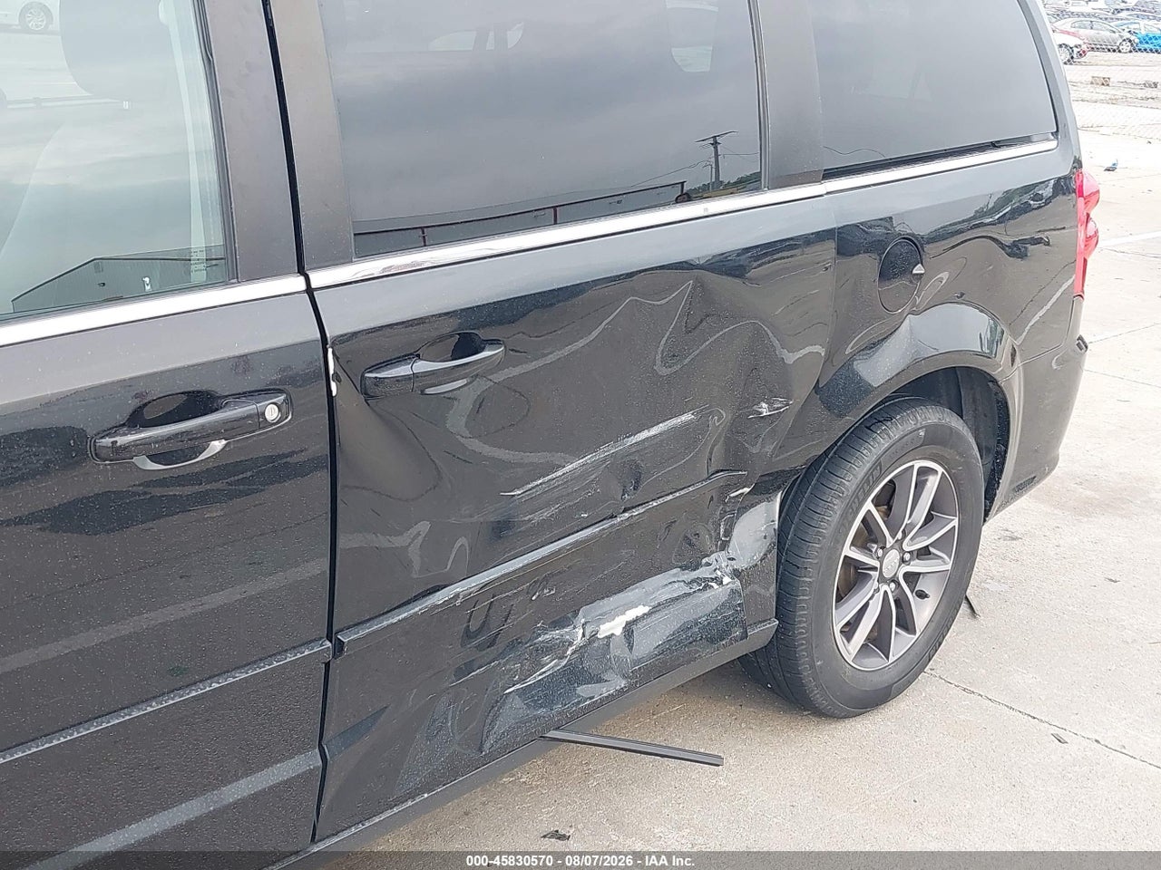 2017 DODGE GRAND CARAVAN SXT · 6/11