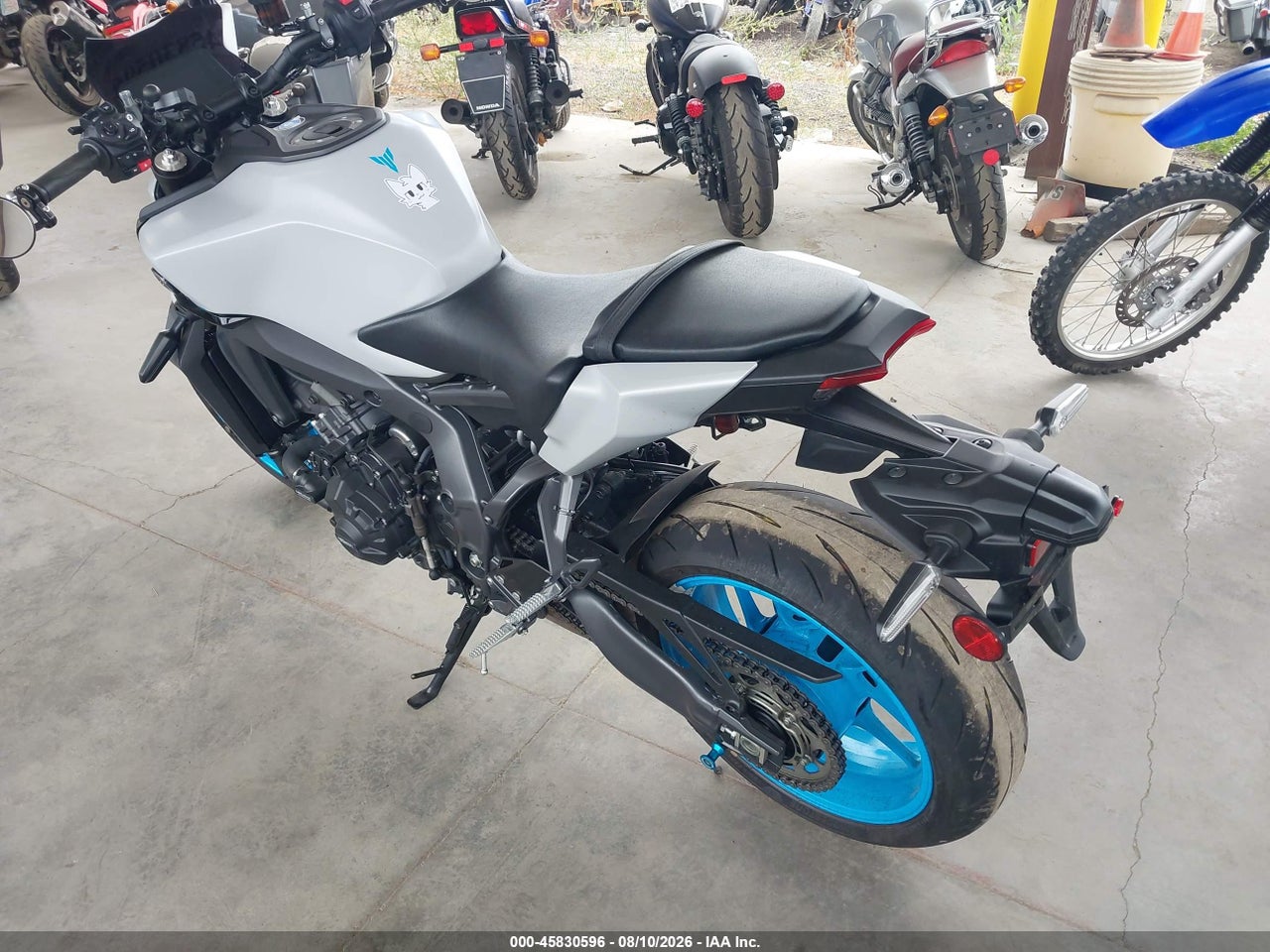 2025 YAMAHA MT09 · 3/11