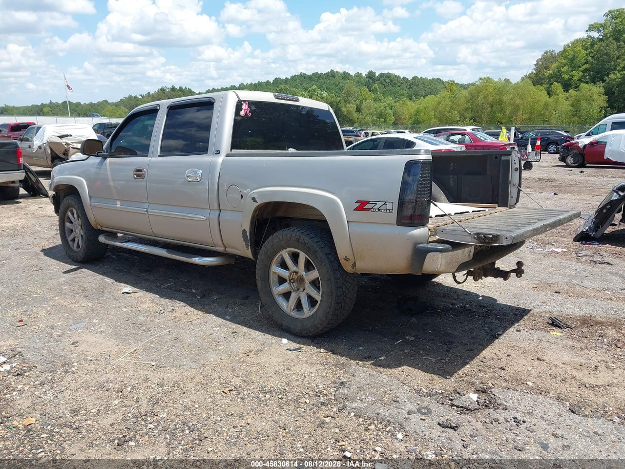 2GTEK13T751****** · 2005 GMC SIERRA 1500 SLT · 3/11