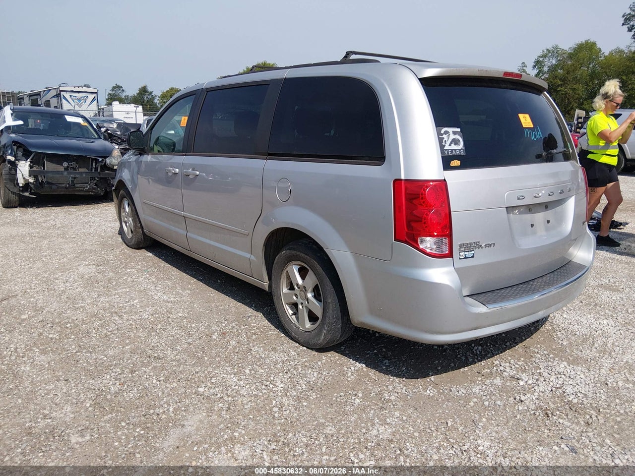 2012 DODGE GRAND CARAVAN SXT · 3/11