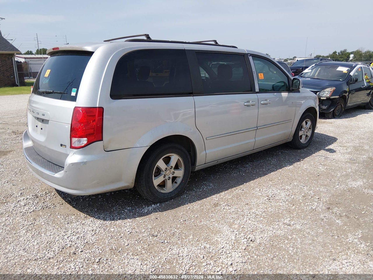 2012 DODGE GRAND CARAVAN SXT · 4/11