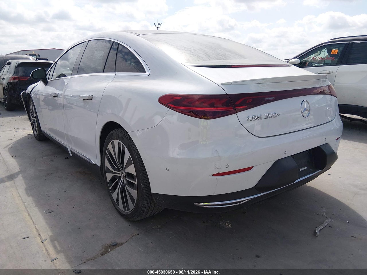 2023 MERCEDES-BENZ EQE 350 · 3/11