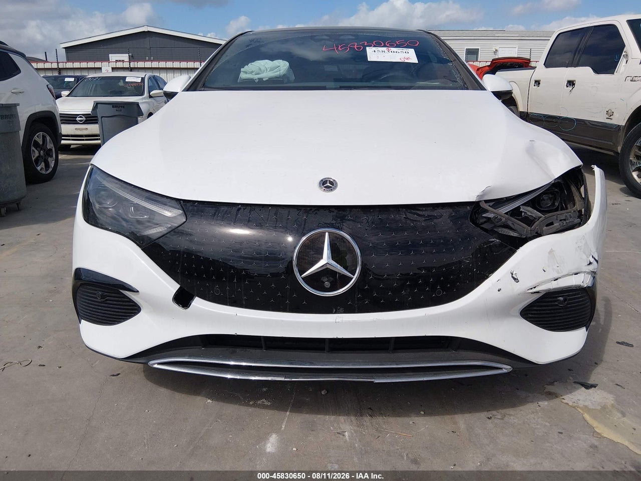 2023 MERCEDES-BENZ EQE 350 · 6/11