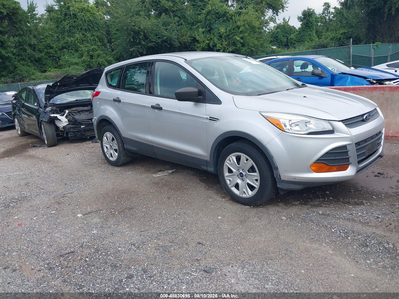 1FMCU0F73FU****** · 2015 FORD ESCAPE S