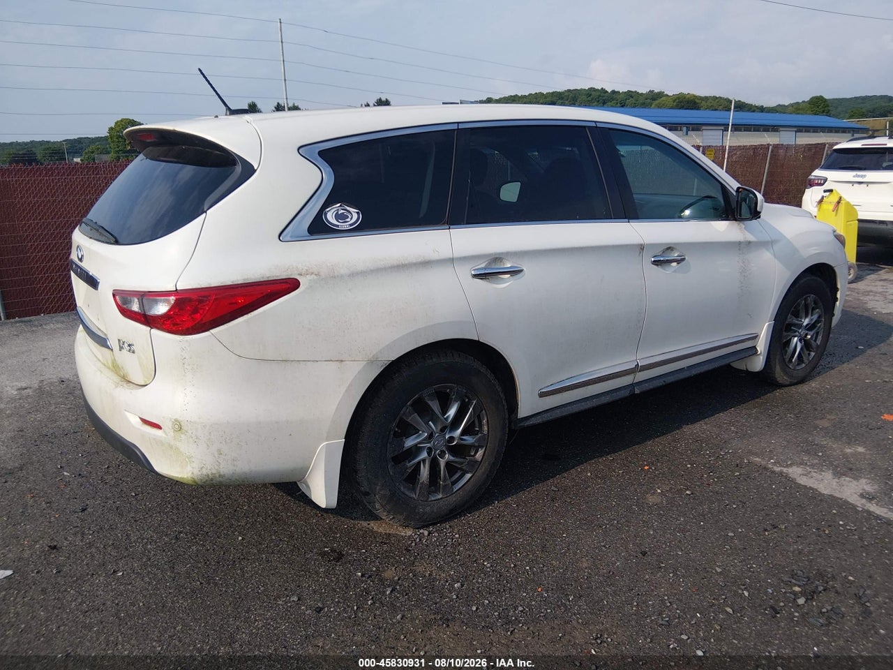 2013 INFINITI JX35 · 4/11