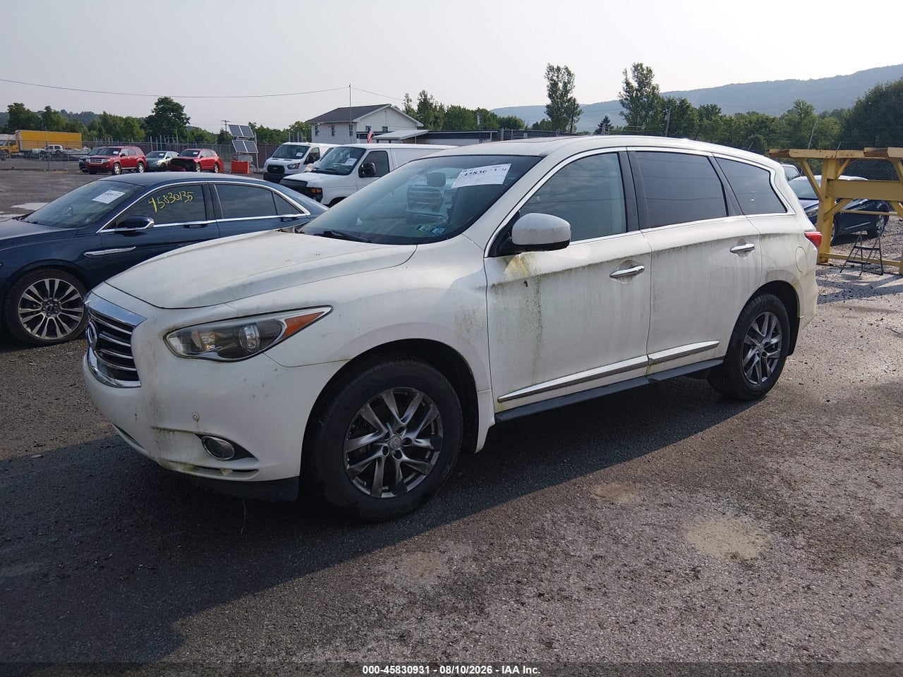 2013 INFINITI JX35 · 2/11