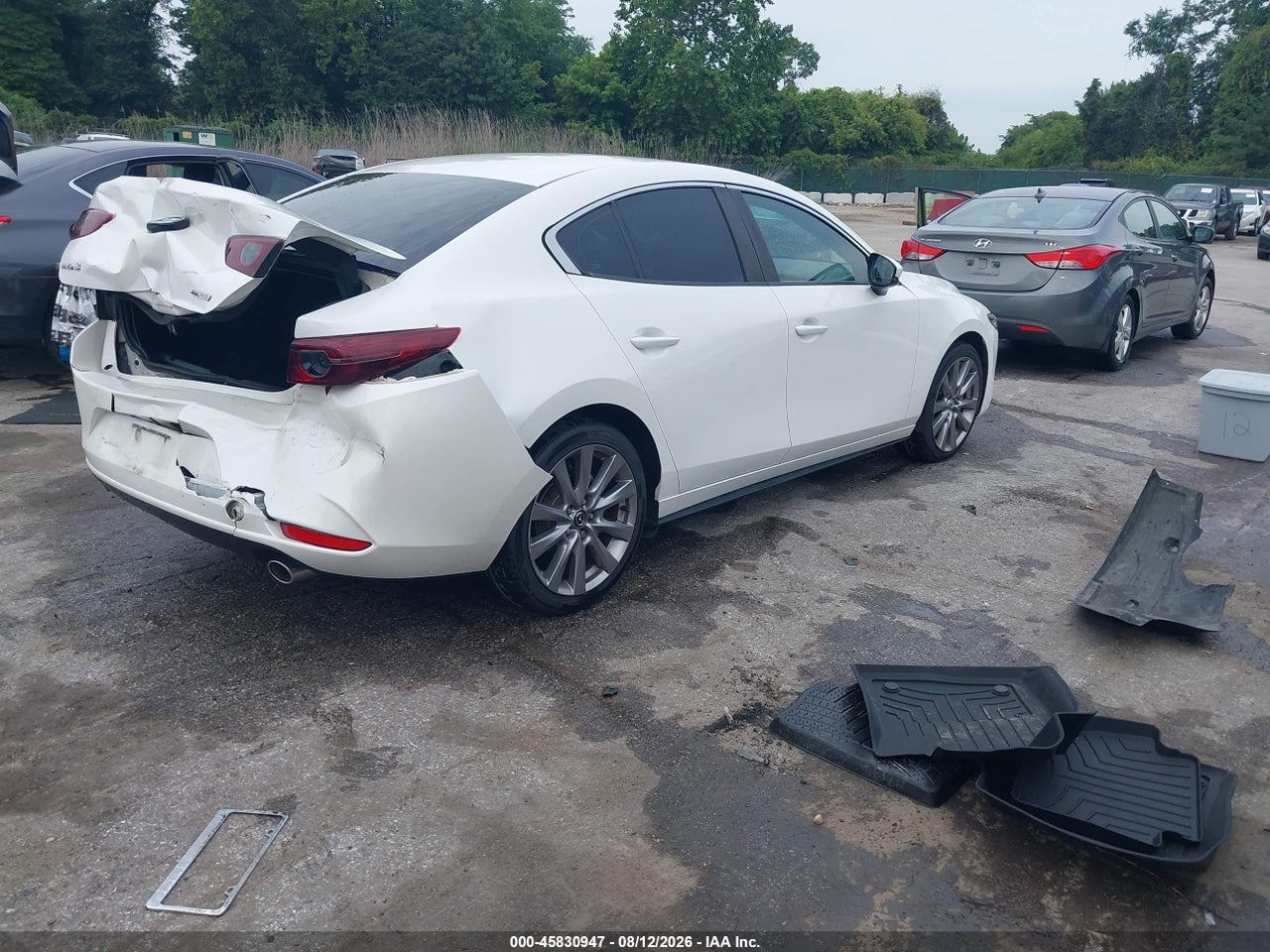 2020 MAZDA MAZDA3 SELECT PACKAGE · 4/11