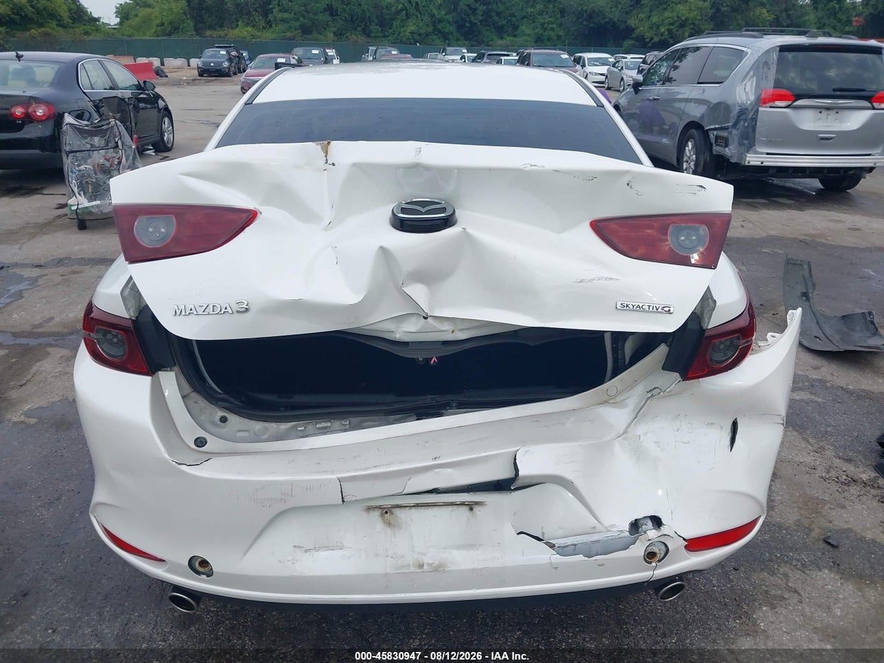 2020 MAZDA MAZDA3 SELECT PACKAGE · 6/11