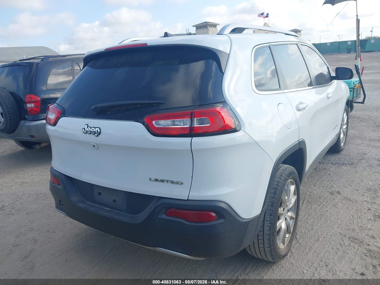 2016 JEEP CHEROKEE LIMITED · 4/11