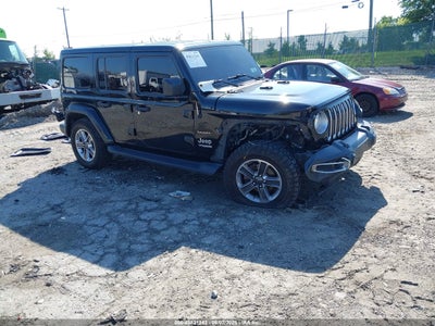 1C4HJXEN6JW****** · 2018 JEEP WRANGLER UNLIMITED SAHARA 4X4