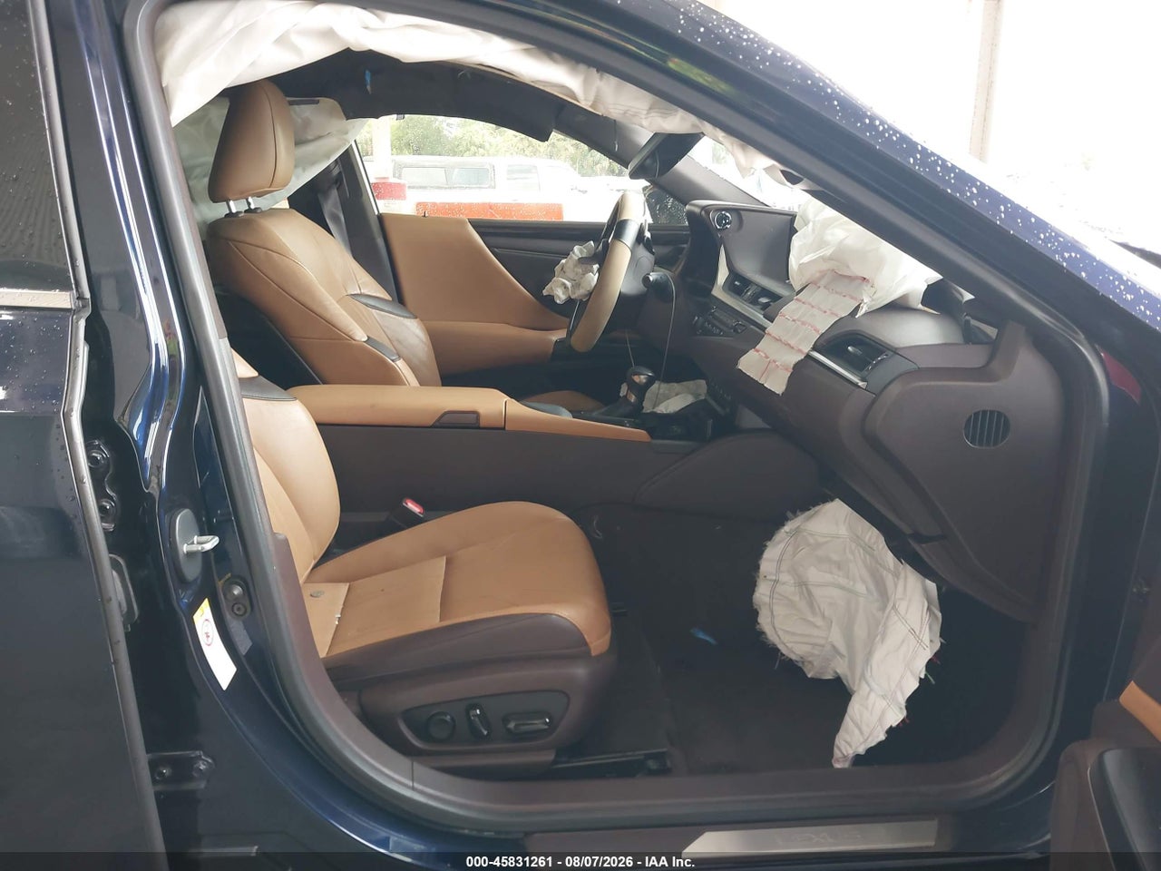 2019 LEXUS ES 350 LUXURY · 5/11