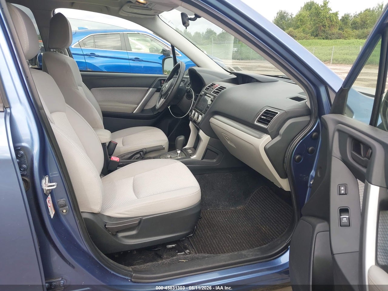 2017 SUBARU FORESTER 2.5I PREMIUM · 5/11