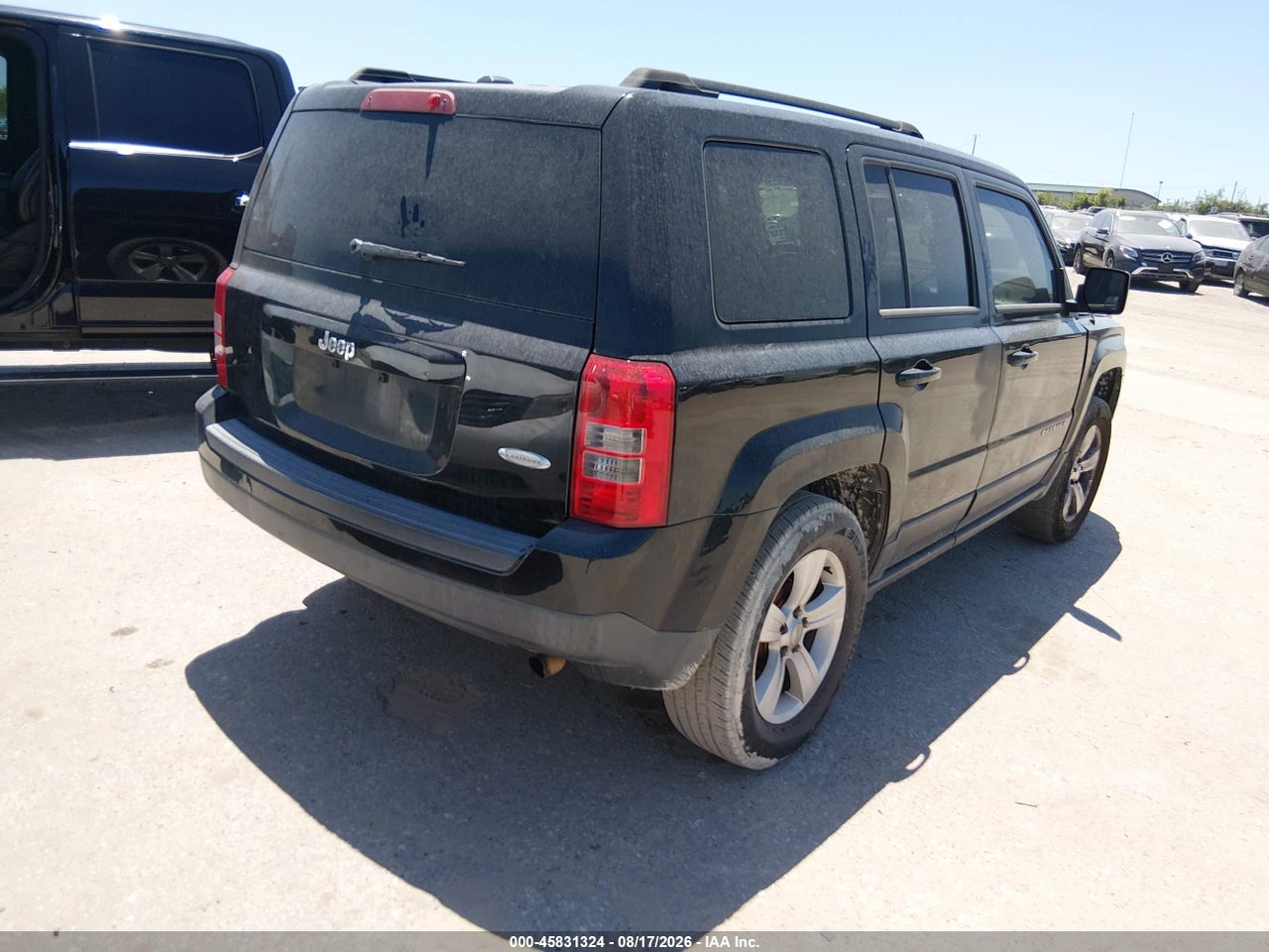 2014 JEEP PATRIOT LATITUDE · 4/11