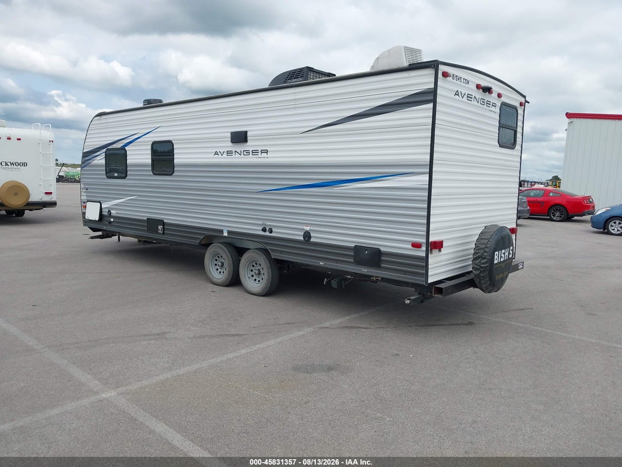 2021 FOREST RIVER PRIMETIME AVENGER AV · 3/11