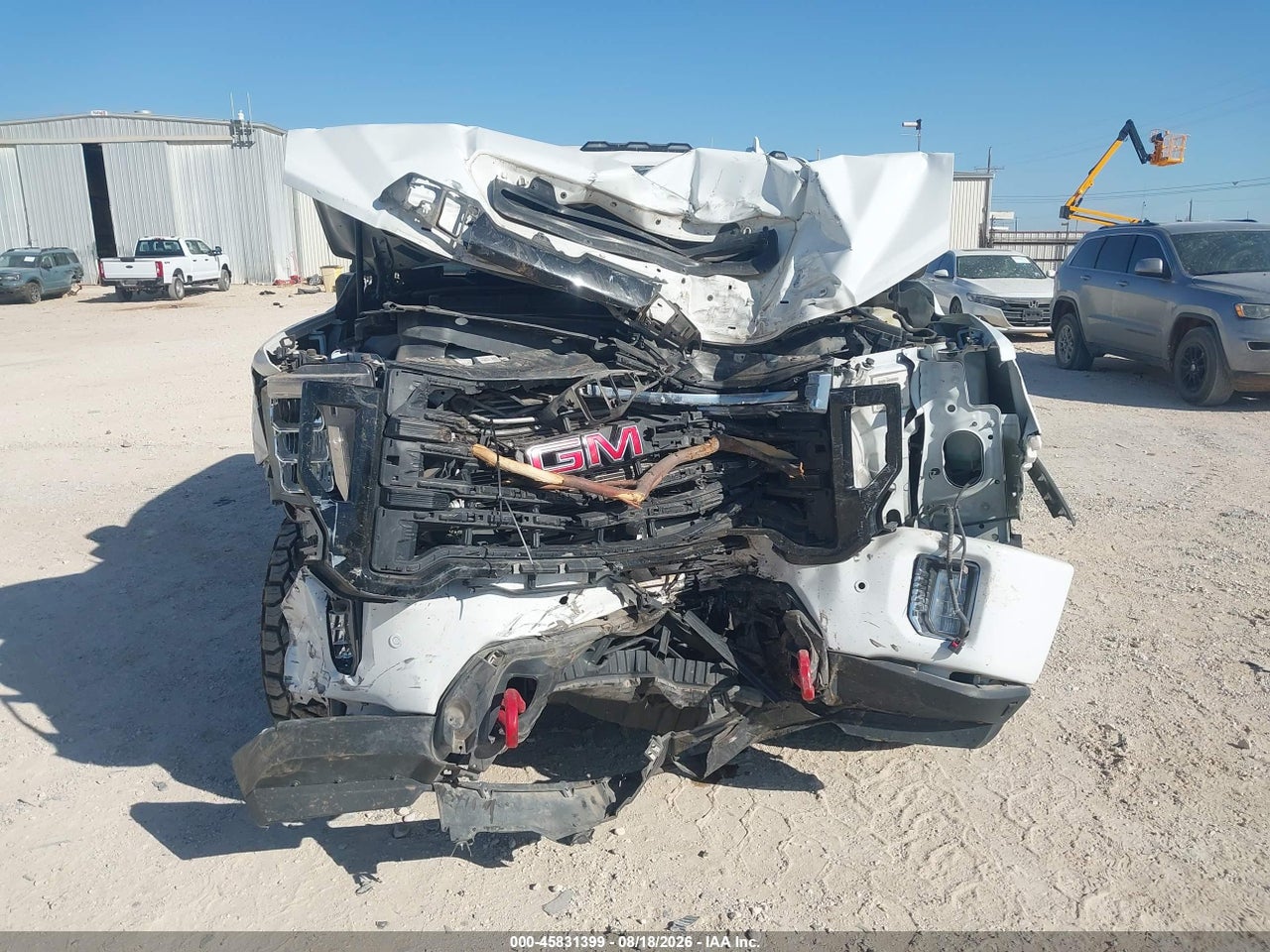 2022 GMC SIERRA 2500HD 4WD  STANDARD BED AT4 · 6/11