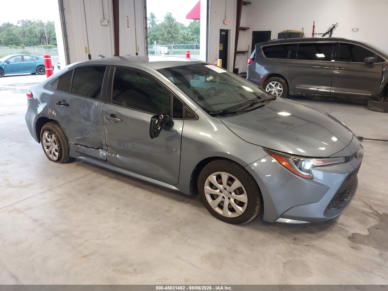 JTDEPRAE6LJ****** · 2020 TOYOTA COROLLA LE