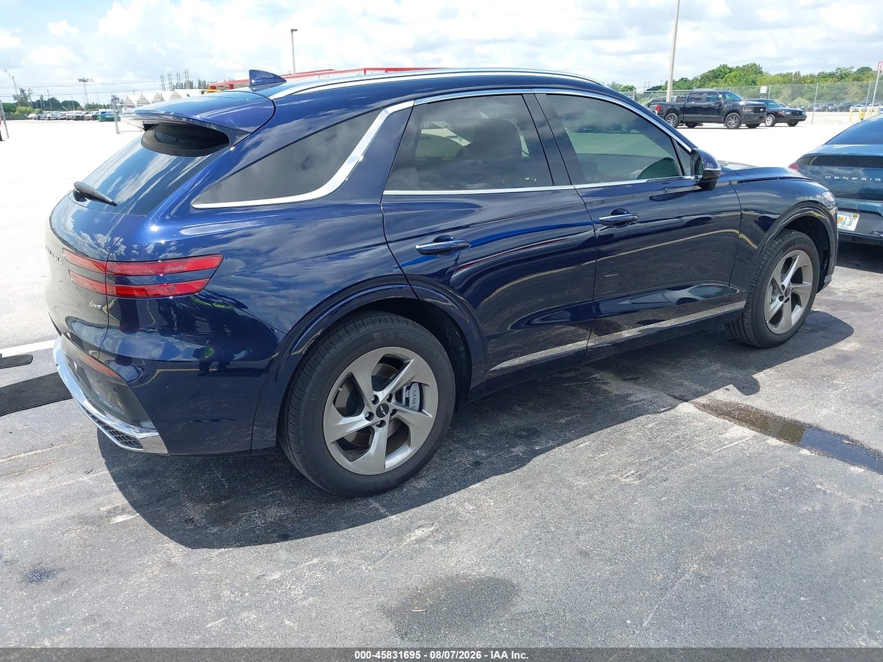 2026 GENESIS GV70 2.5T SELECT · 4/11