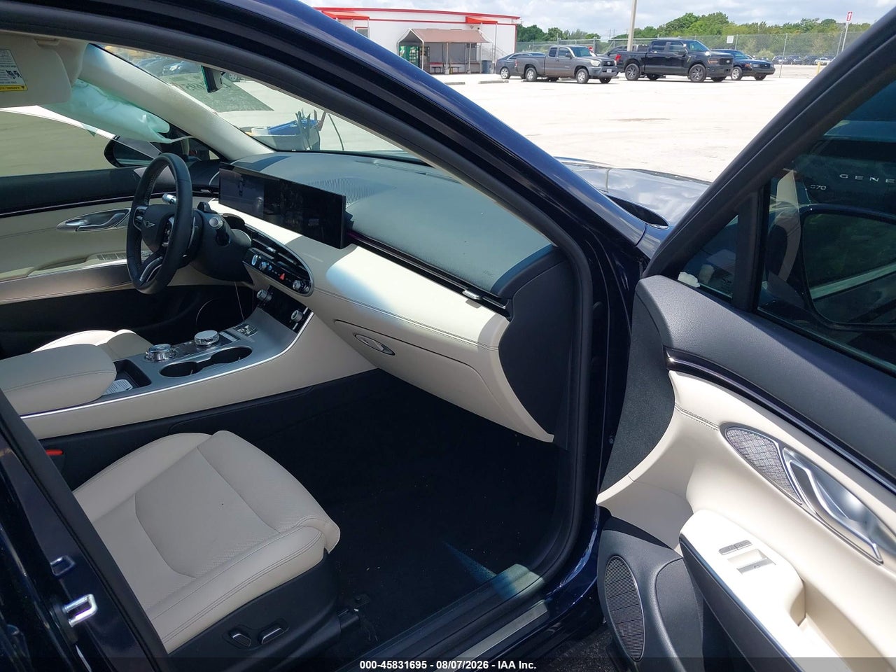 2026 GENESIS GV70 2.5T SELECT · 5/11